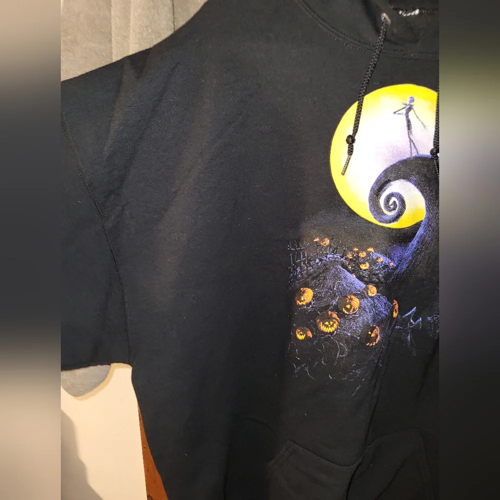 Nightmare Before Christmas hoodie, unisex 2xl. - Picture 2 of 5